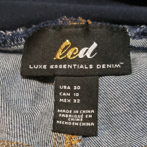 LED Luxe Essential Denim Maternity Faded Jeans 30 - Picture 3 of 4